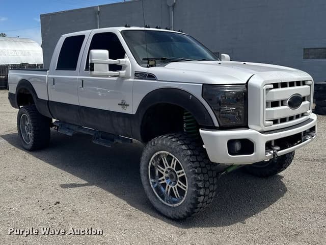 Image of Ford F-250 equipment image 2