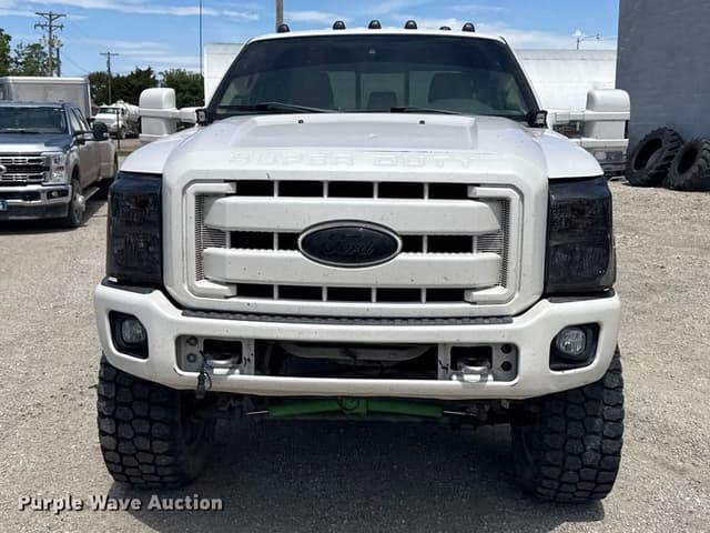 Image of Ford F-250 equipment image 1