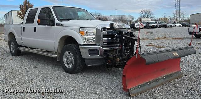 Image of Ford F-250 equipment image 2