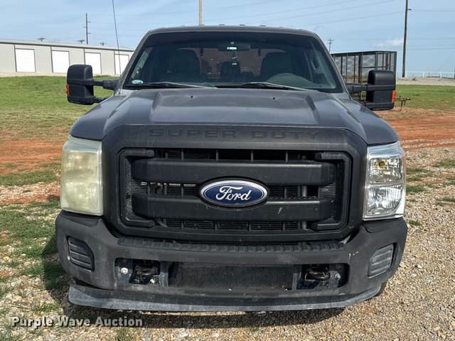 Image of Ford F-250 equipment image 1
