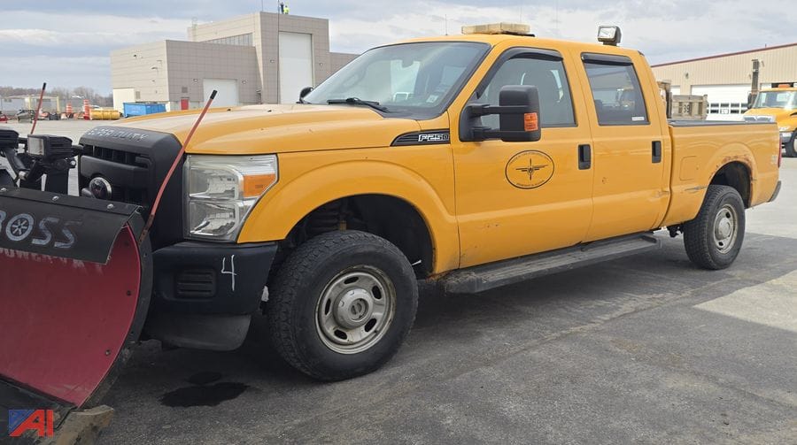 2011 Ford F-250 Equipment Image0