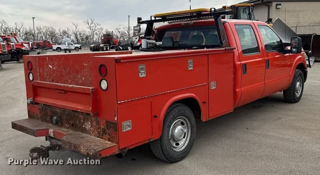 Image of Ford F-250 equipment image 4