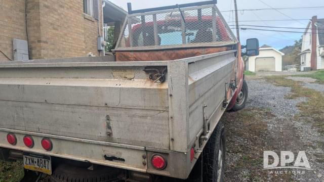 Image of Ford F-250 equipment image 3