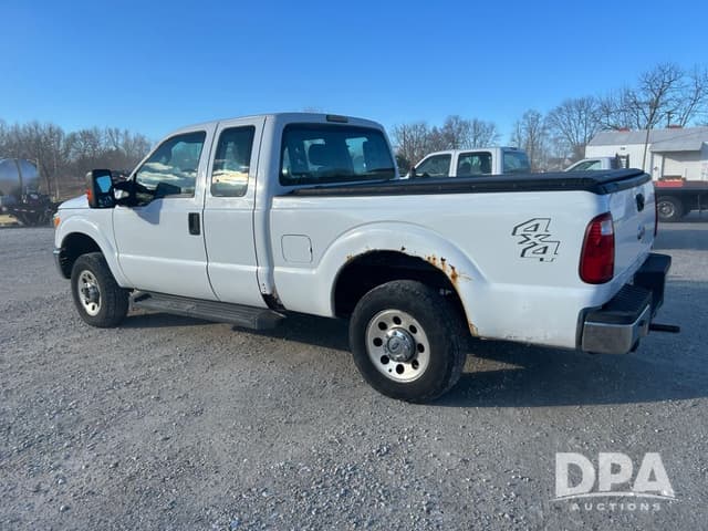 Image of Ford F-250 equipment image 3