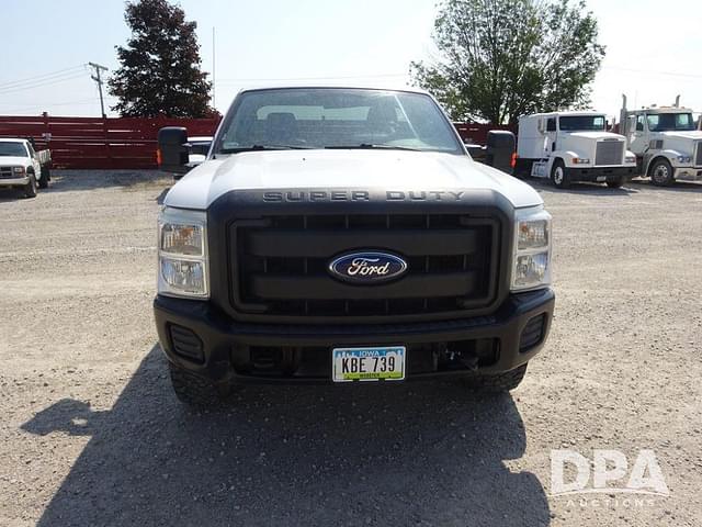 Image of Ford F-250 equipment image 4