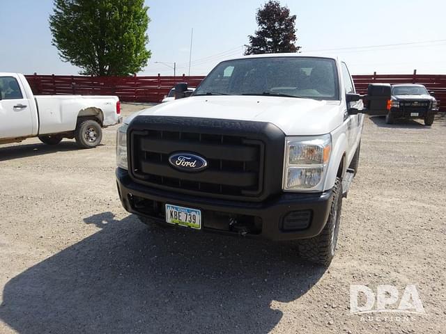 Image of Ford F-250 equipment image 2