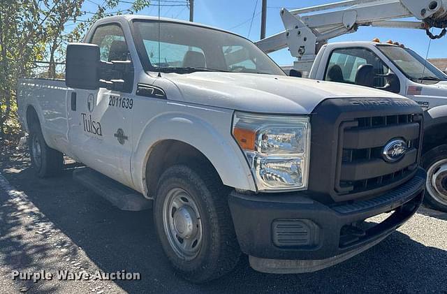 Image of Ford F-250 equipment image 2