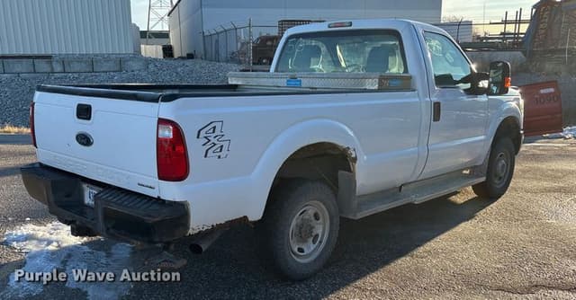 Image of Ford F-250 equipment image 4