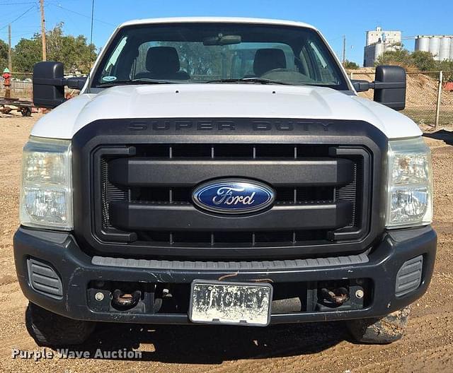 Image of Ford F-250 equipment image 1