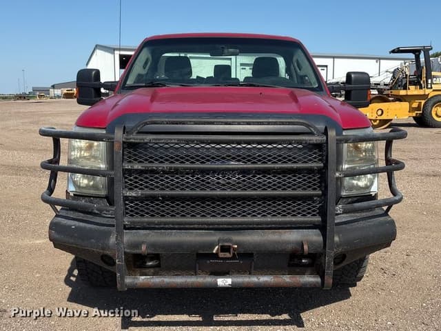 Image of Ford F-250 equipment image 1