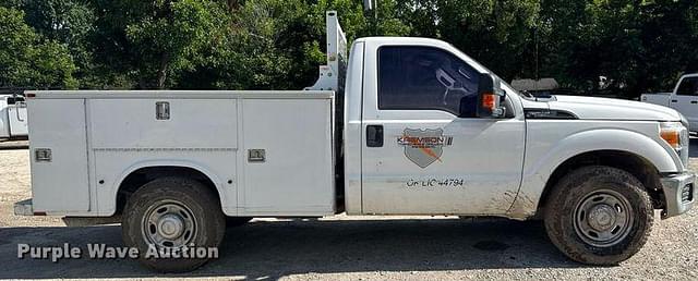 Image of Ford F-250 equipment image 3