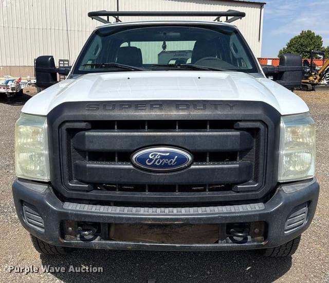 Image of Ford F-250 equipment image 1