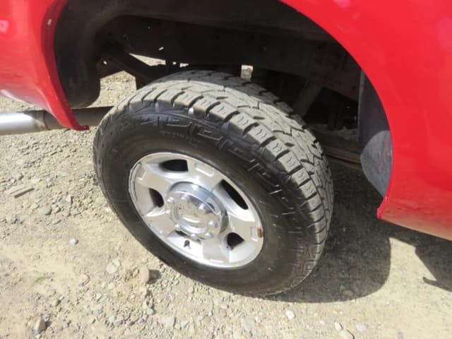Image of Ford F-250 equipment image 2