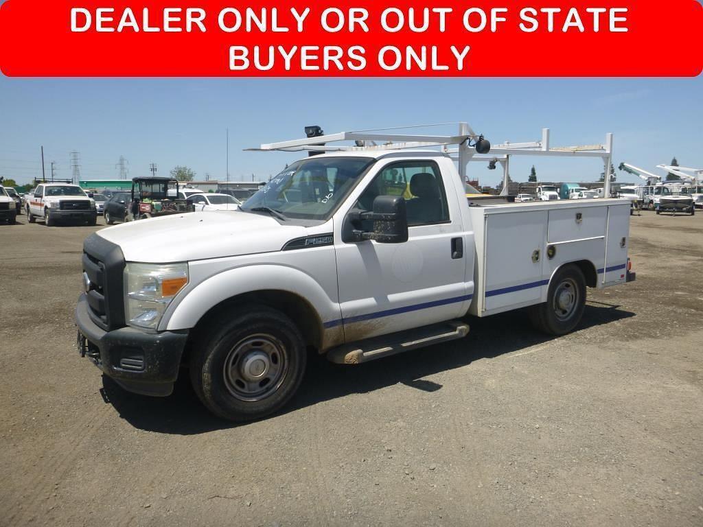 Image of Ford F-250 Primary image