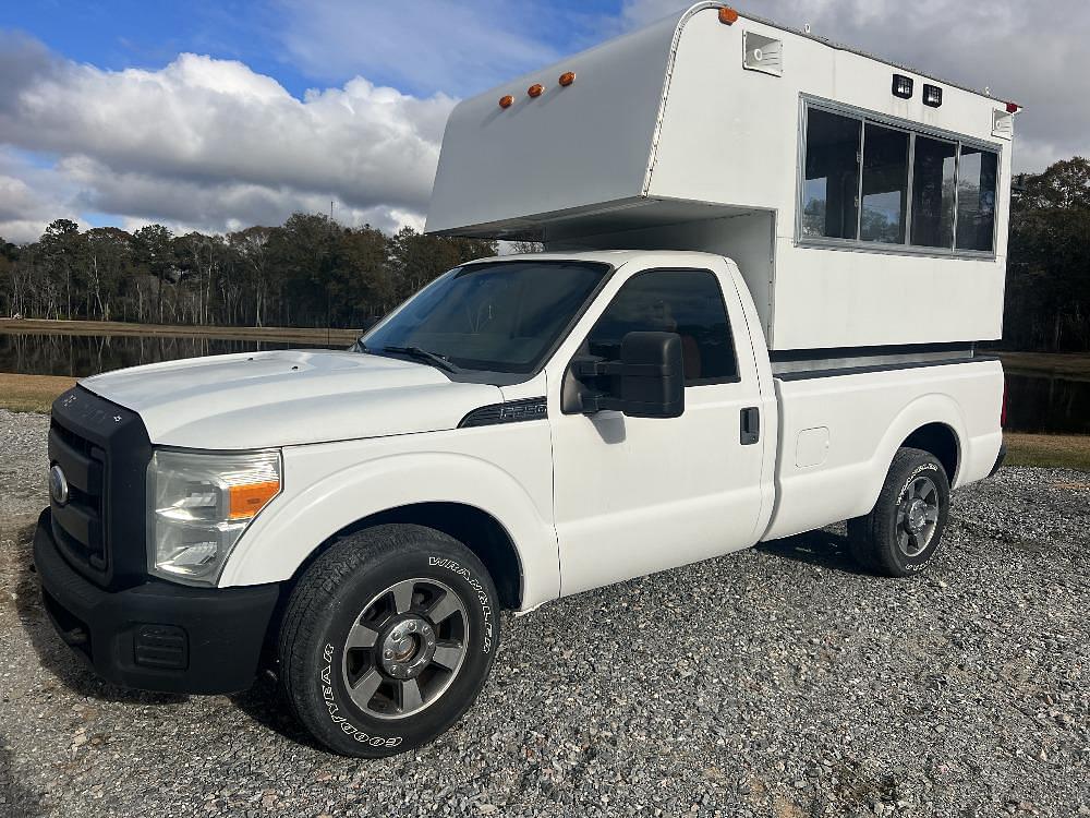 Image of Ford F-250 Image 0