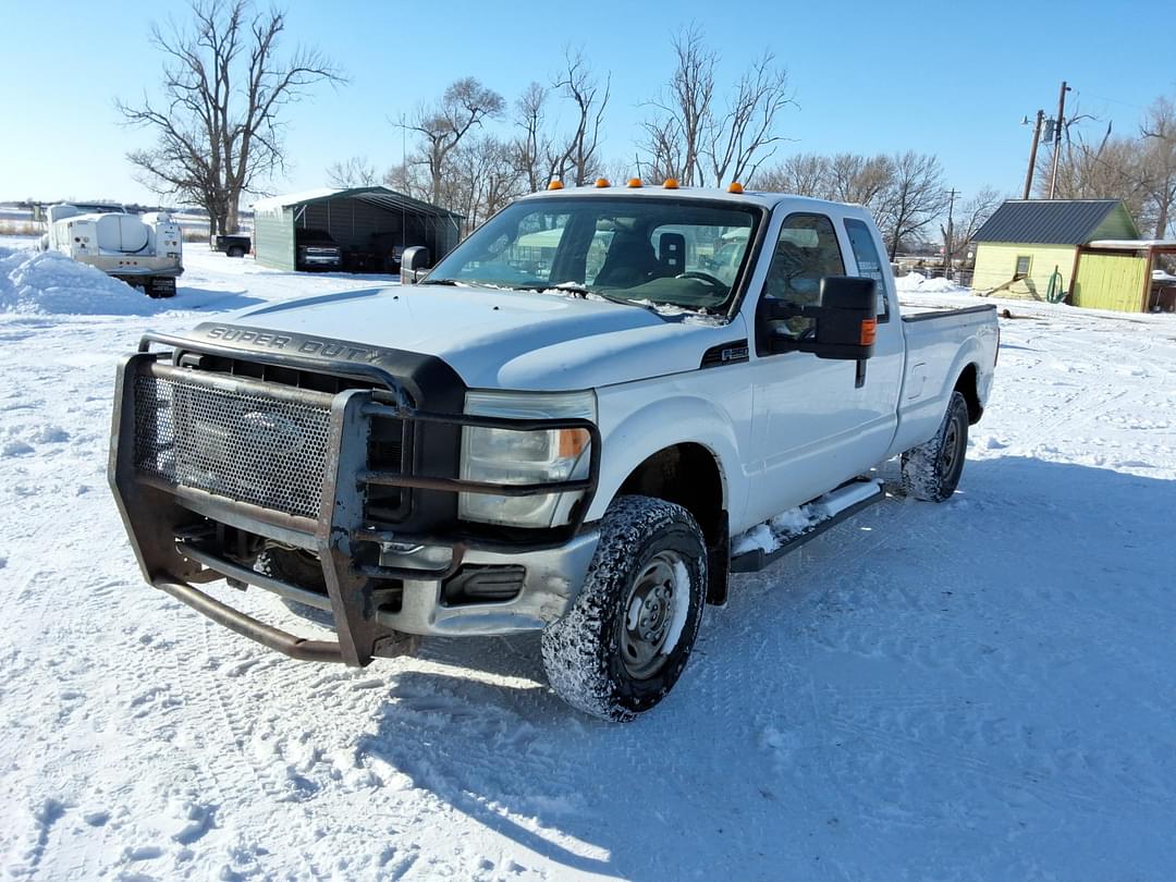 Image of Ford F-250 Primary image