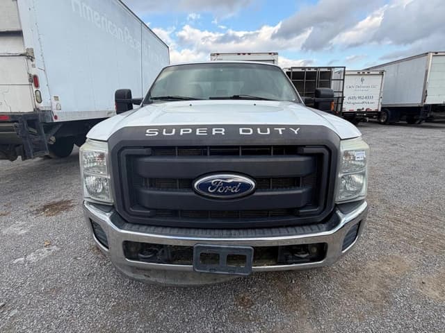 Image of Ford F-250 equipment image 1