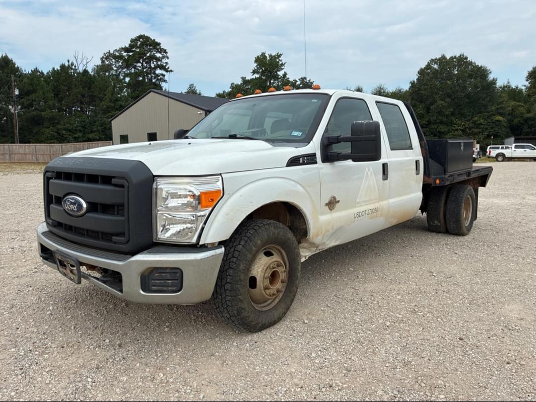 Image of Ford F-350 Primary image