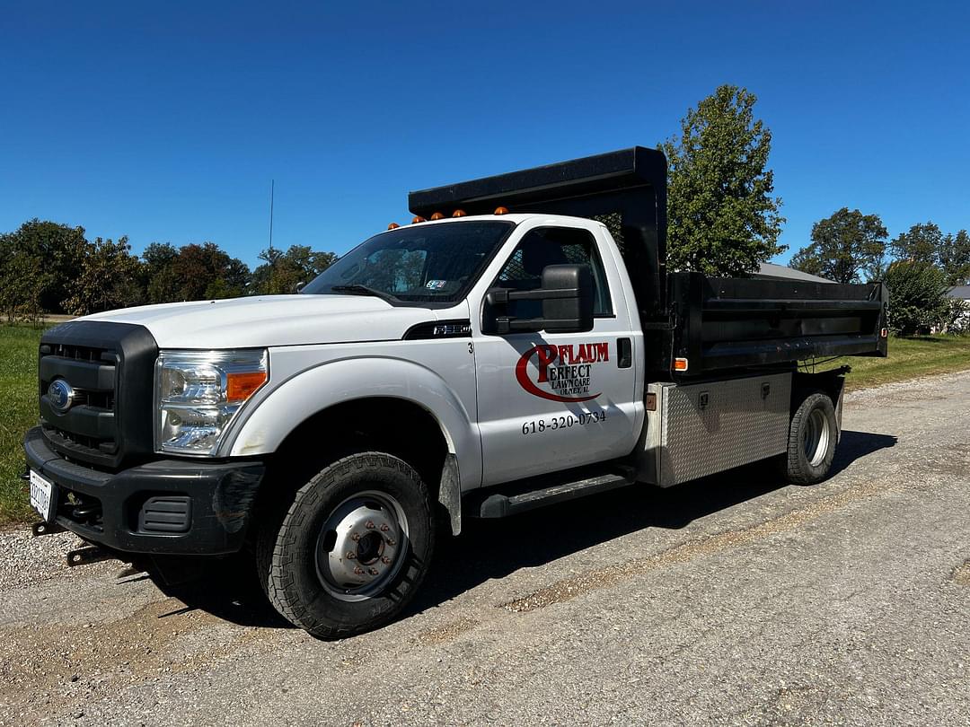 Image of Ford F-350 Primary image