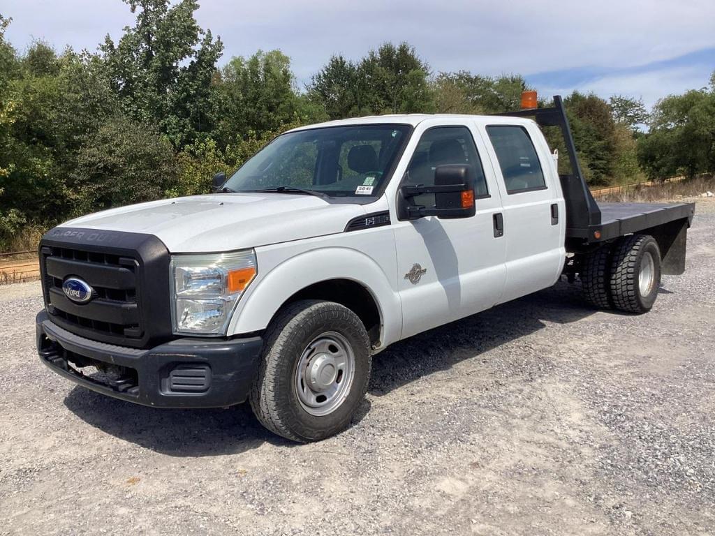 Image of Ford F-350 Primary image