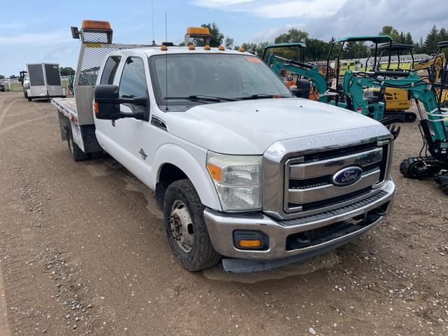 Image of Ford F-350 equipment image 3