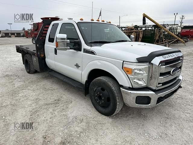 Image of Ford F-350 equipment image 1