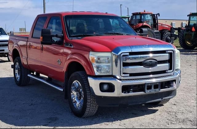 Image of Ford F-350 equipment image 2