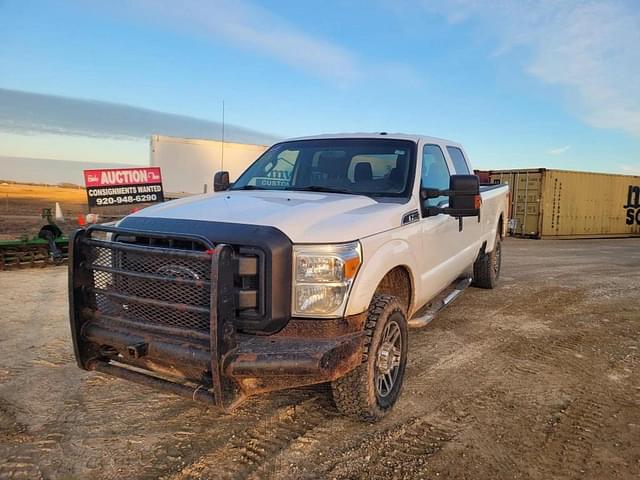 Image of Ford F-350 equipment image 1