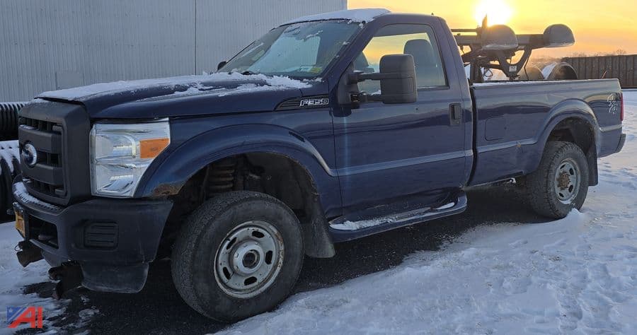 Image of Ford F-350 Primary image