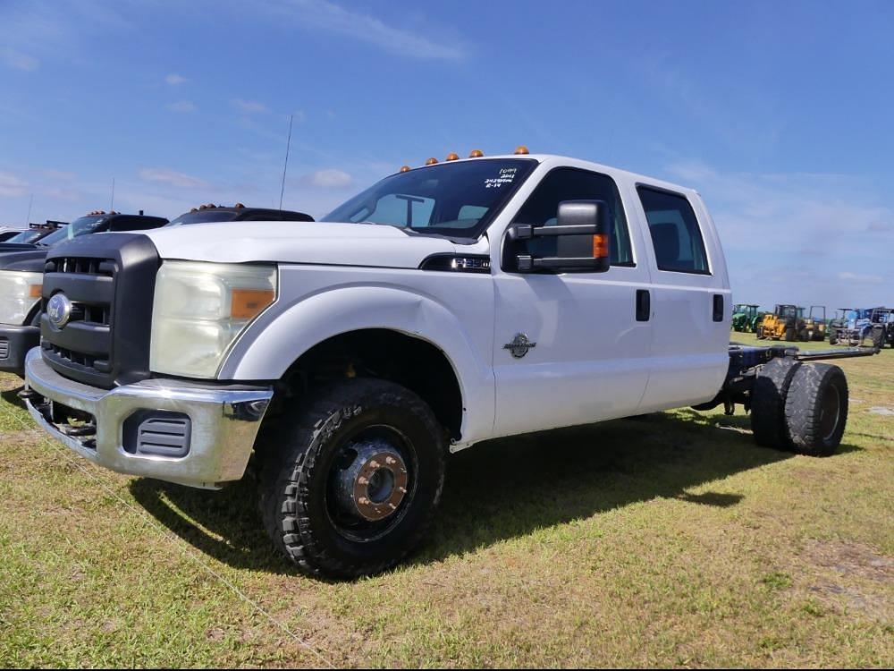 Image of Ford F-350 Primary image