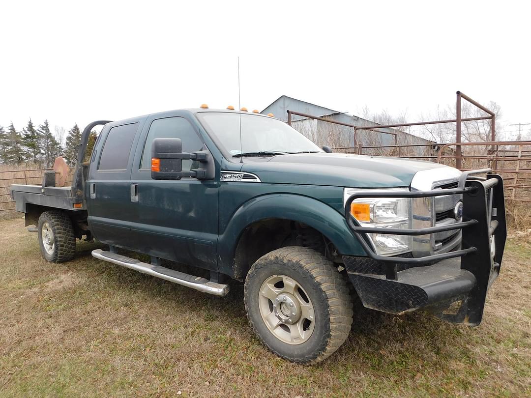 Image of Ford F-350 Primary image