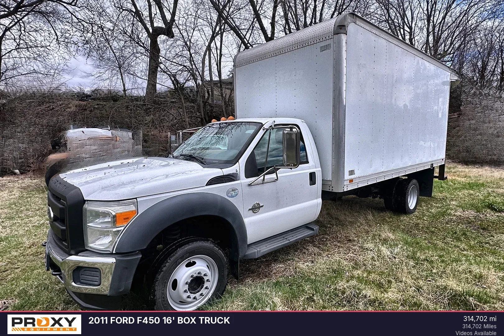 2011 Ford F-450 Equipment Image0