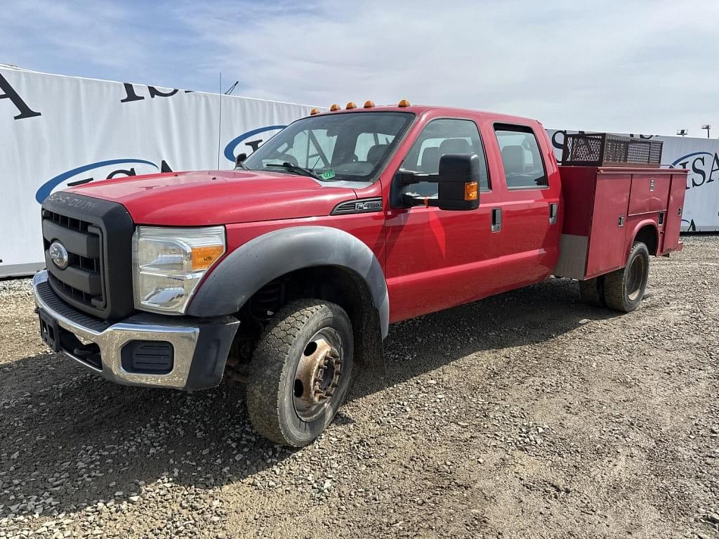 Image of Ford F-450 Primary image