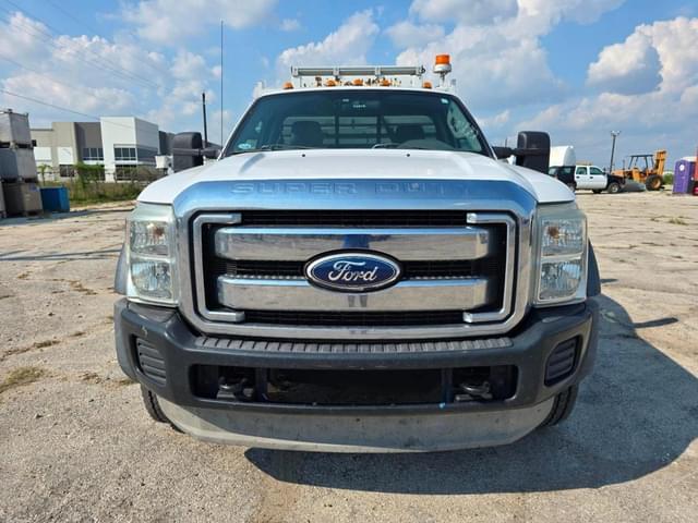 Image of Ford F-450 equipment image 1