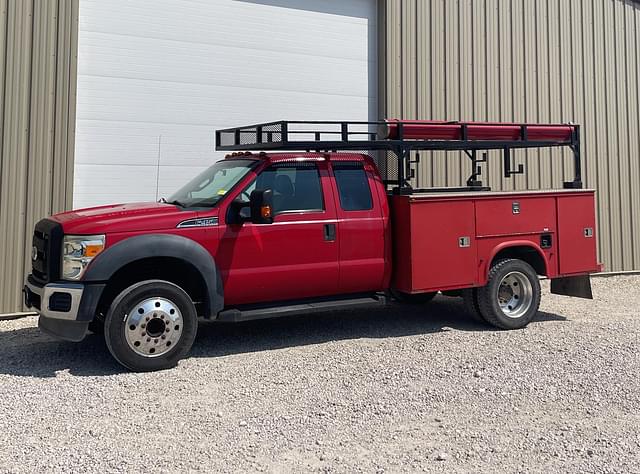 Image of Ford F-450 equipment image 1