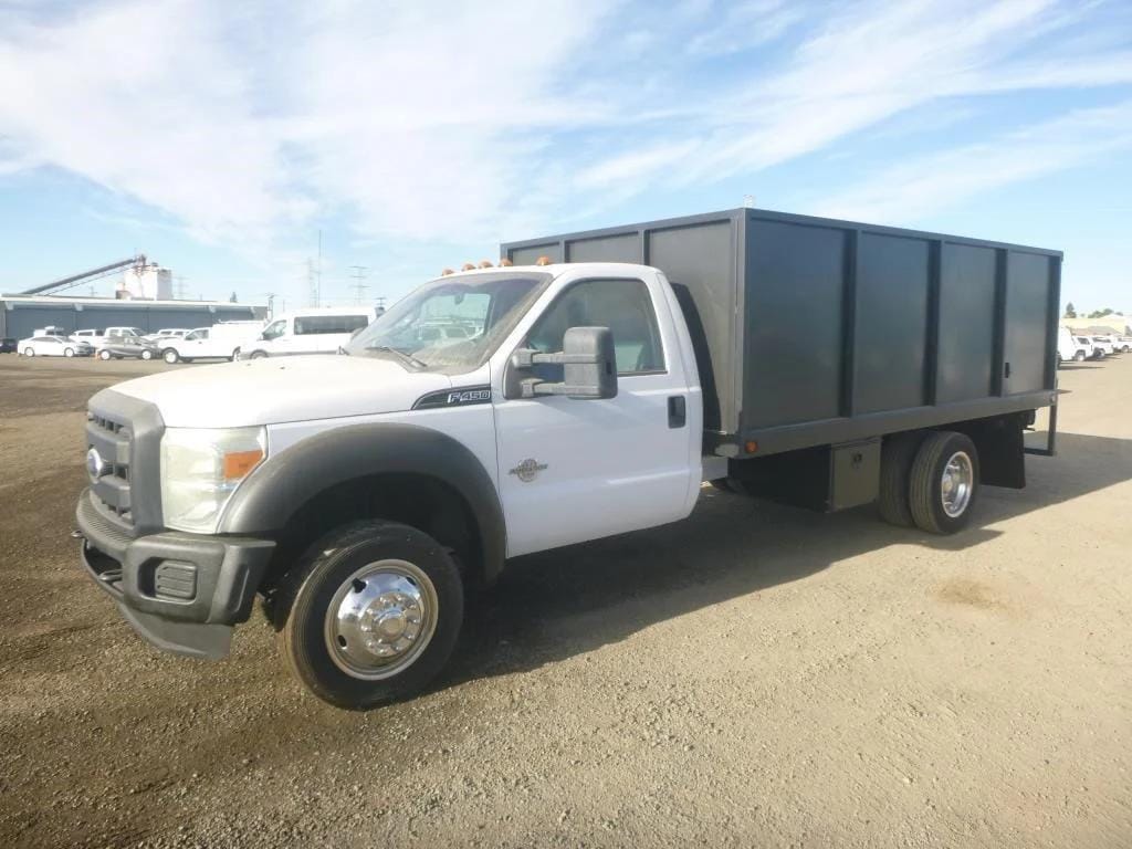 2011 Ford F-450 Equipment Image0
