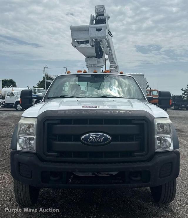 Image of Ford F-450 equipment image 1