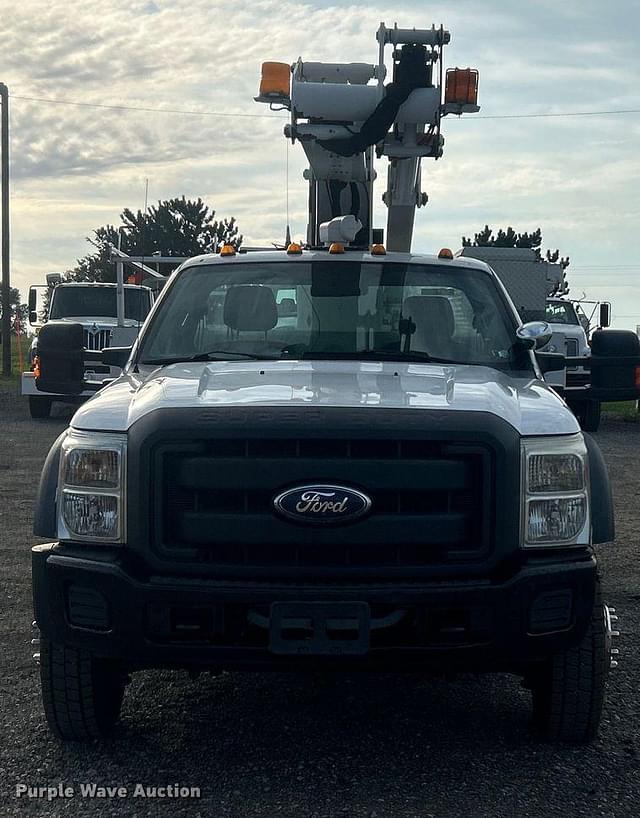 Image of Ford F-450 equipment image 1