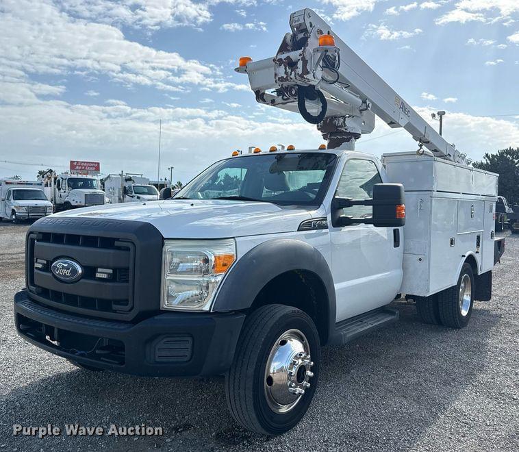 Image of Ford F-450 Primary image