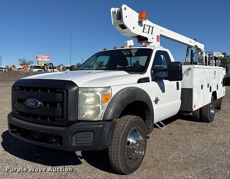 Image of Ford F-450 Primary image