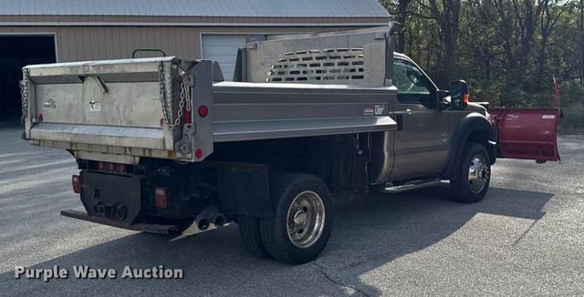 Image of Ford F-450 equipment image 4