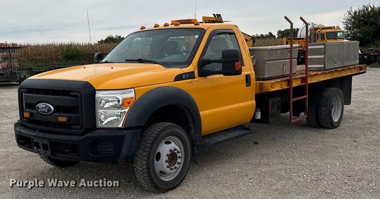 2011 Ford F-450 Equipment Image0