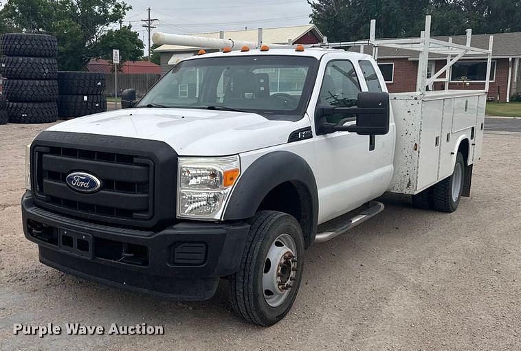 Image of Ford F-450 Primary image