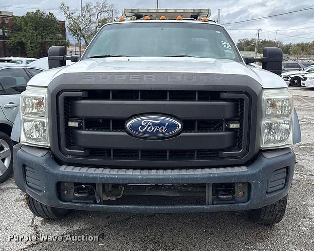 Image of Ford F-450 equipment image 1