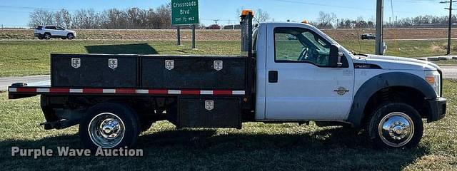 Image of Ford F-450 equipment image 3