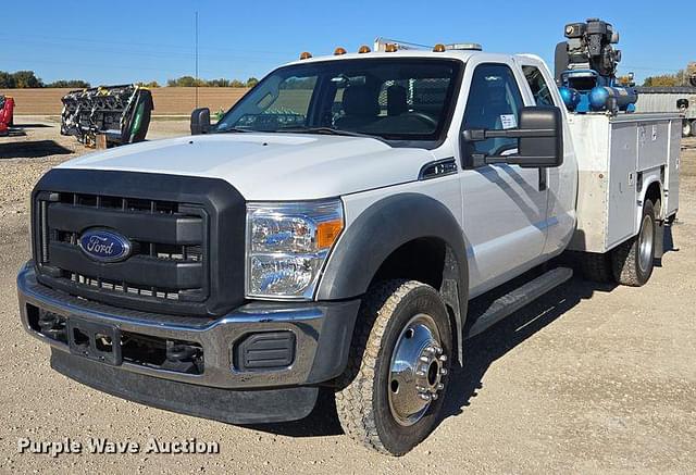 Image of Ford F-450 equipment image 1