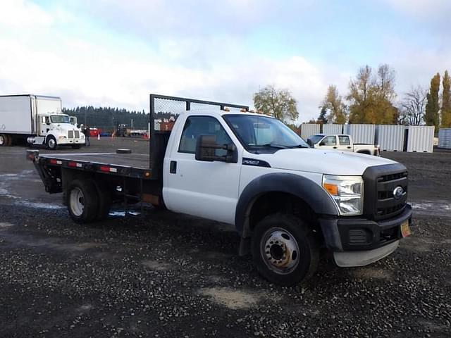 Image of Ford F-550 equipment image 1