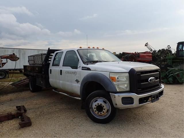 Image of Ford F-550 equipment image 2