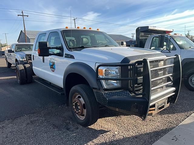 Image of Ford F-550 equipment image 4