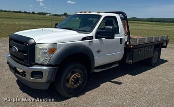 2011 Ford F-550 Equipment Image0